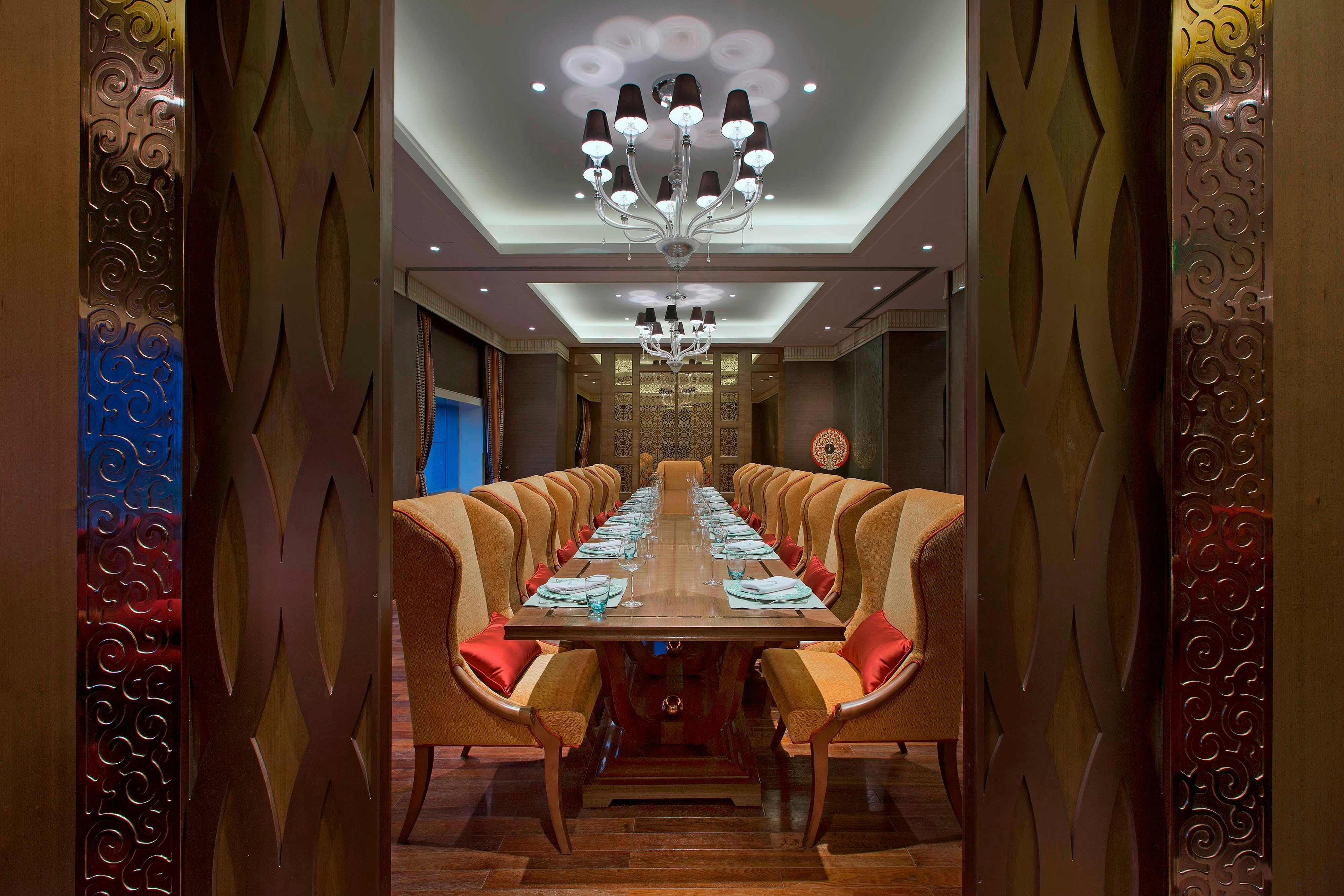 Sheraton Grand Wuhan Hankou Hotel 12/25