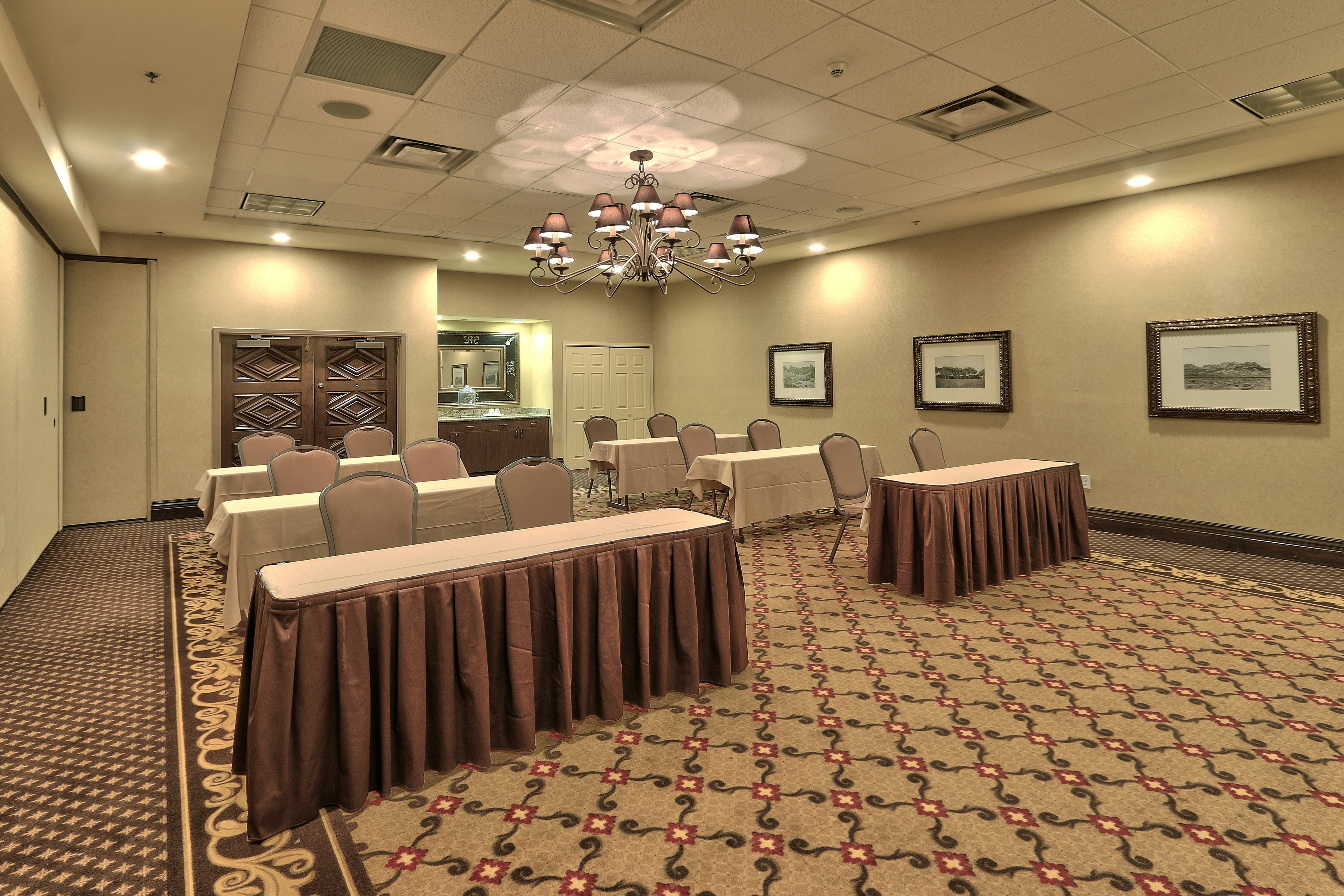 Hilton Garden Inn Las Cruces 12/30