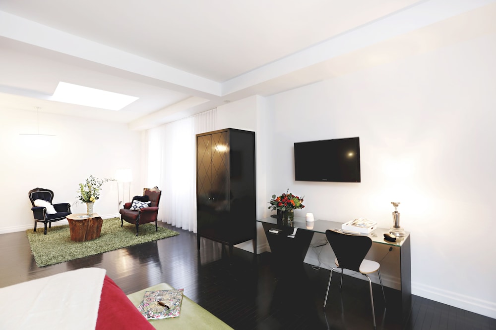 Hotel Chez Swann 30/72
