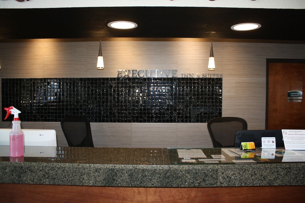 Executive Inn and Suites Wichita Falls 2/44