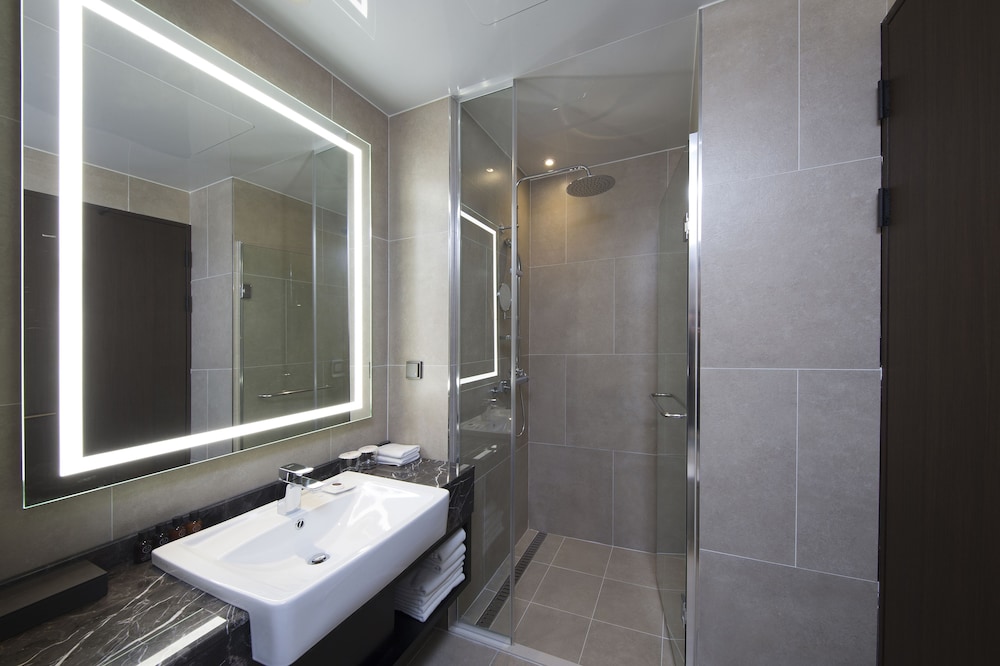 Ramada By Wyndham Daejeon 48/51