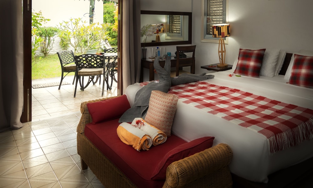 Auberge Chez Plume 25/50