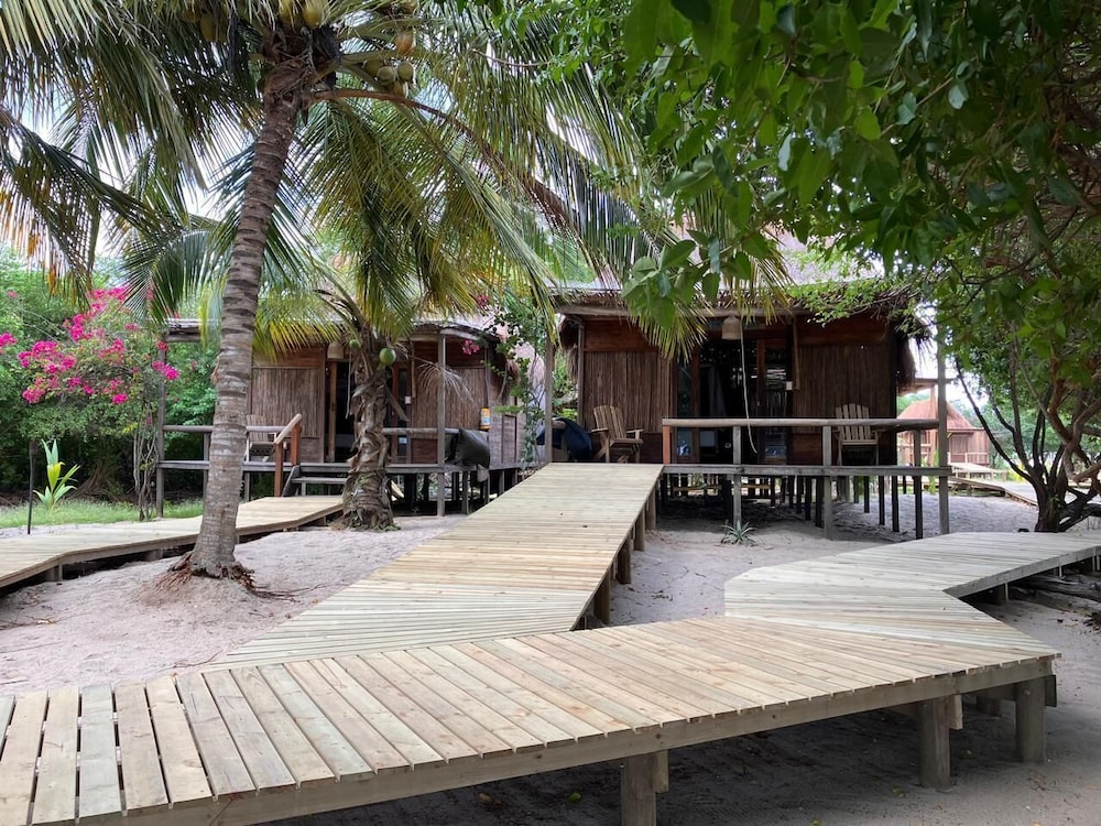 Awatawaa Ecolodge 43/50