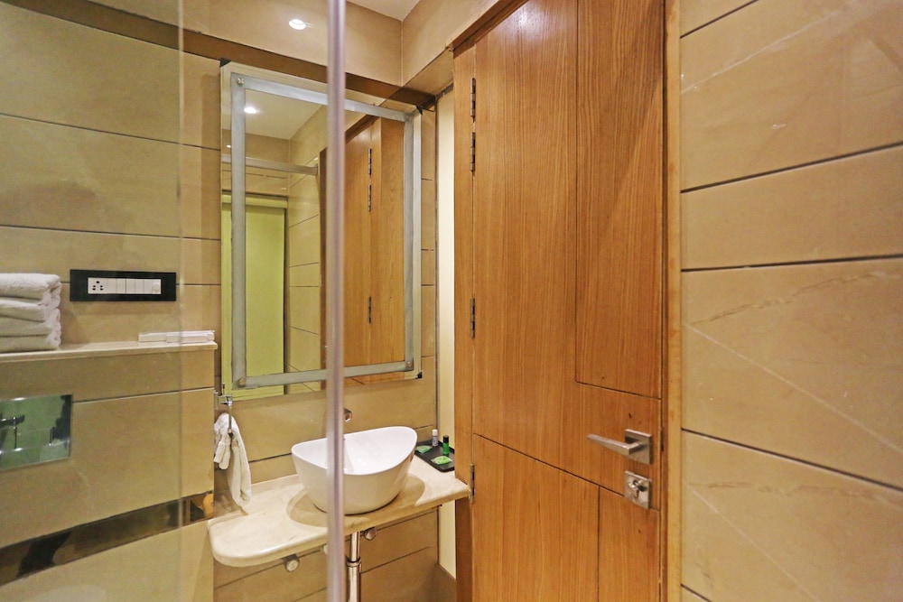 غرفة بريميوم بسرير كينج، The Jrd Luxury Botique Hotel 8/10