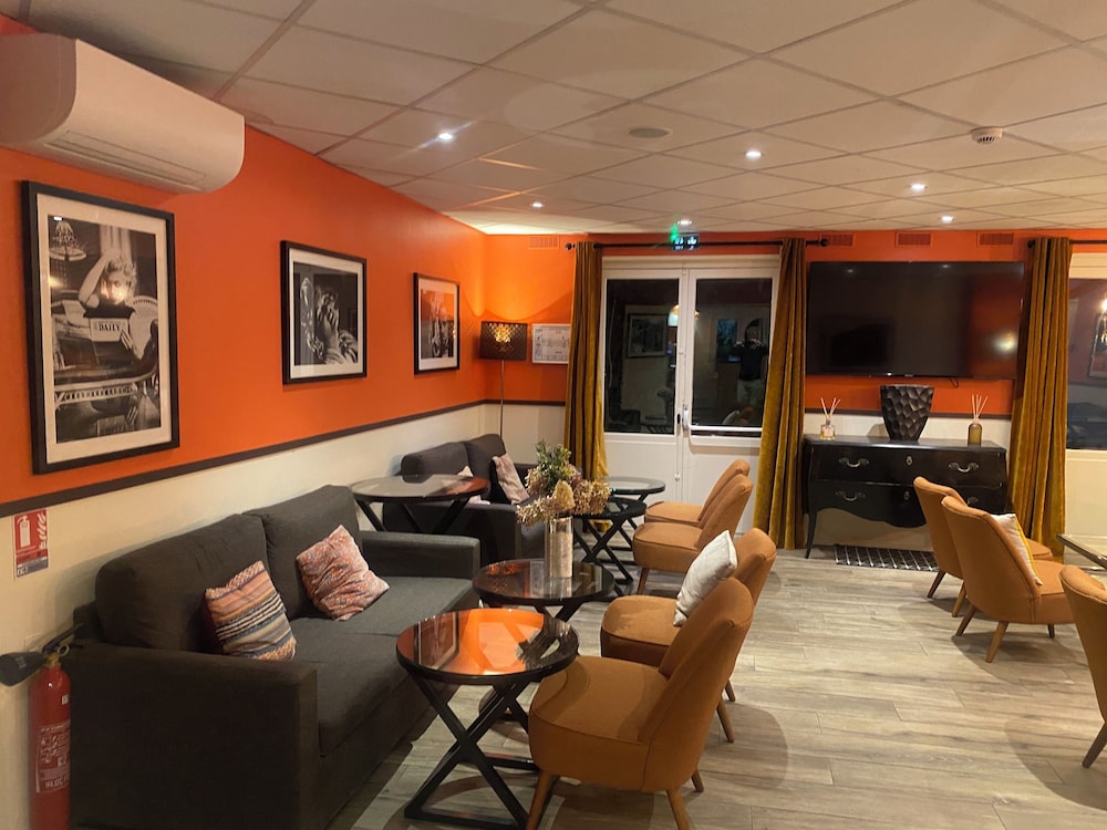 Hotel Acadie Orly Morangis 46/64