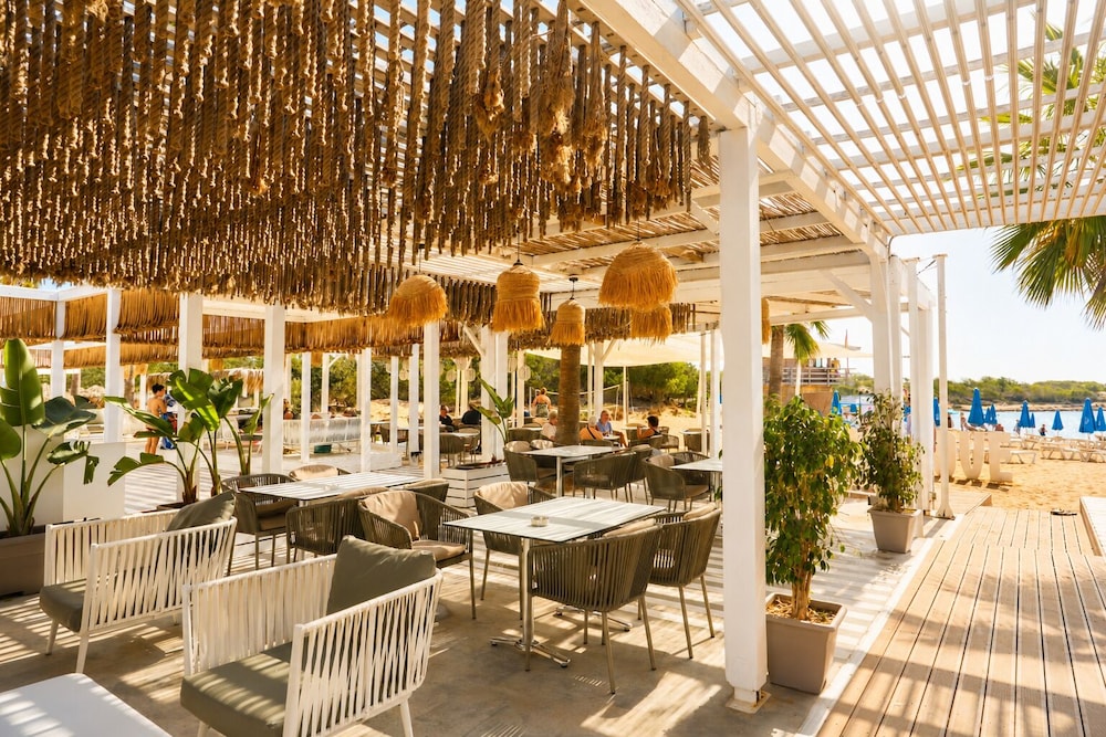 Dome Beach Marina Hotel and Resort 33/46