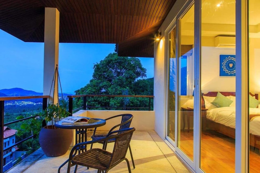 Tropica Villa Resort 12/16
