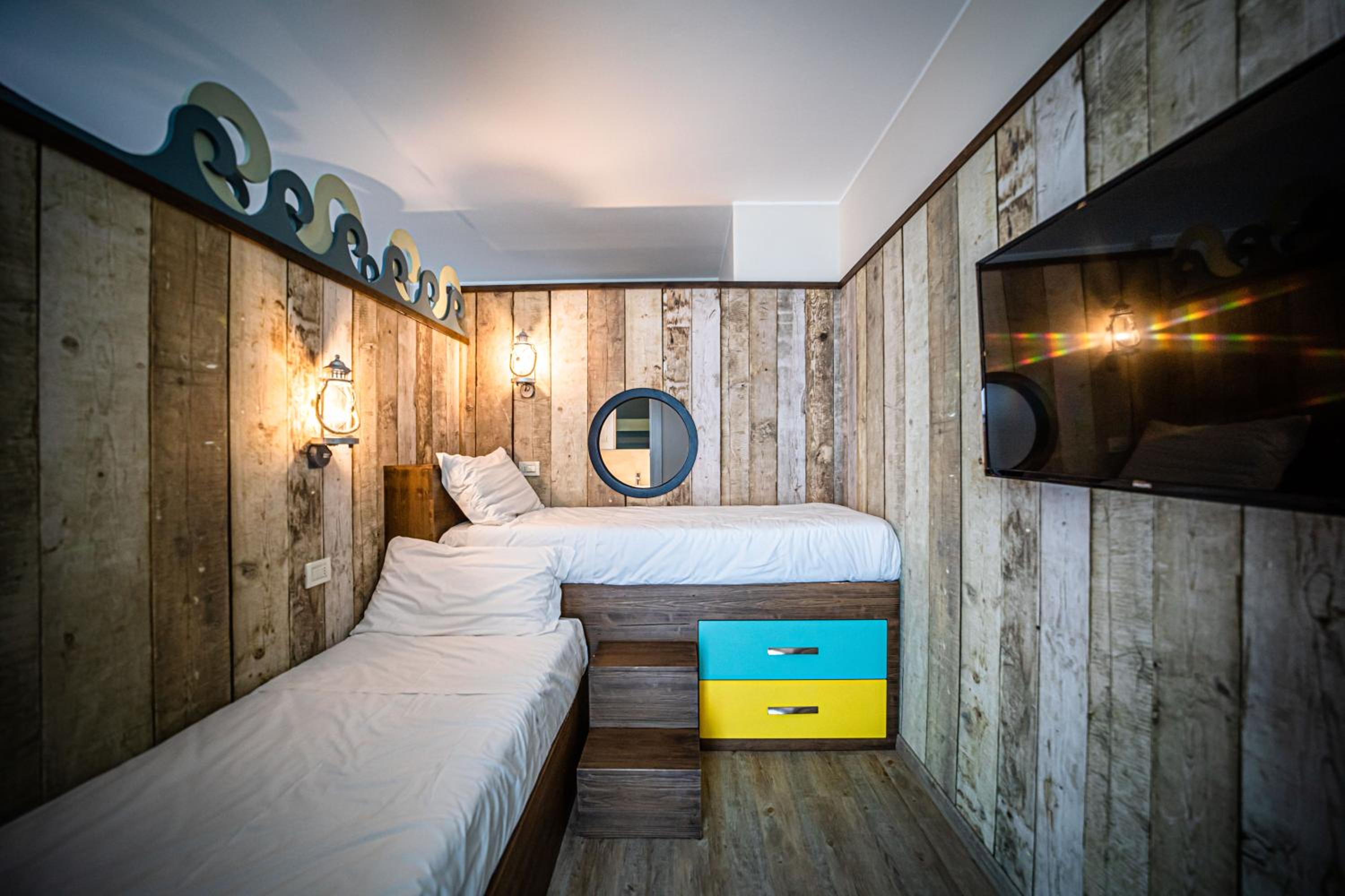 rooms