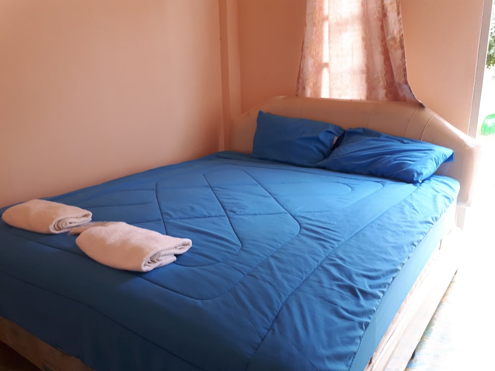 Mini, Double Bed