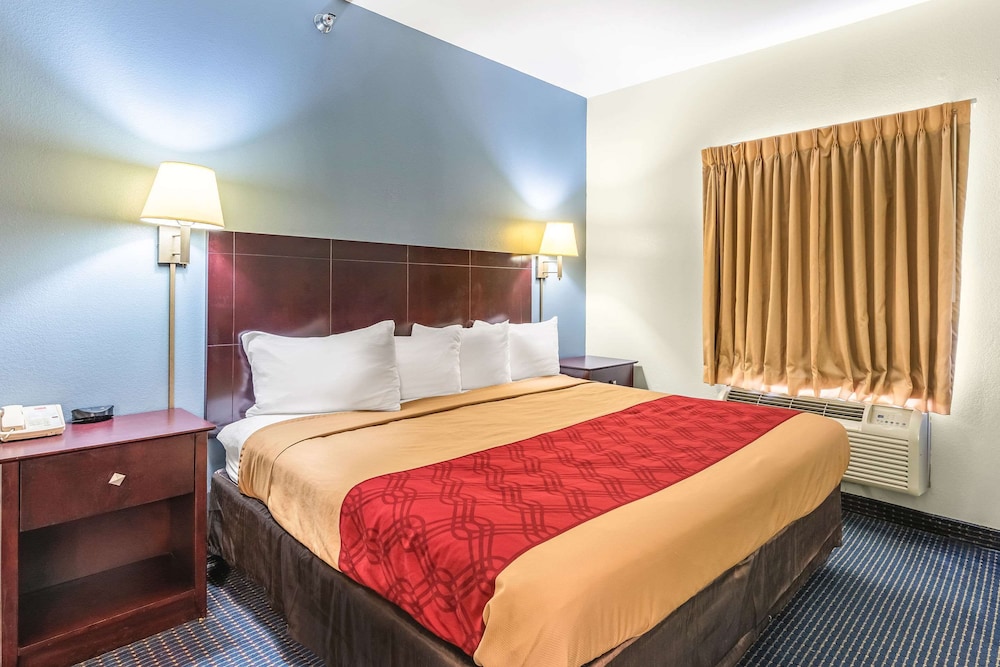 Econo Lodge Inn and Suites Pritchard Road North Little Rock 23/45