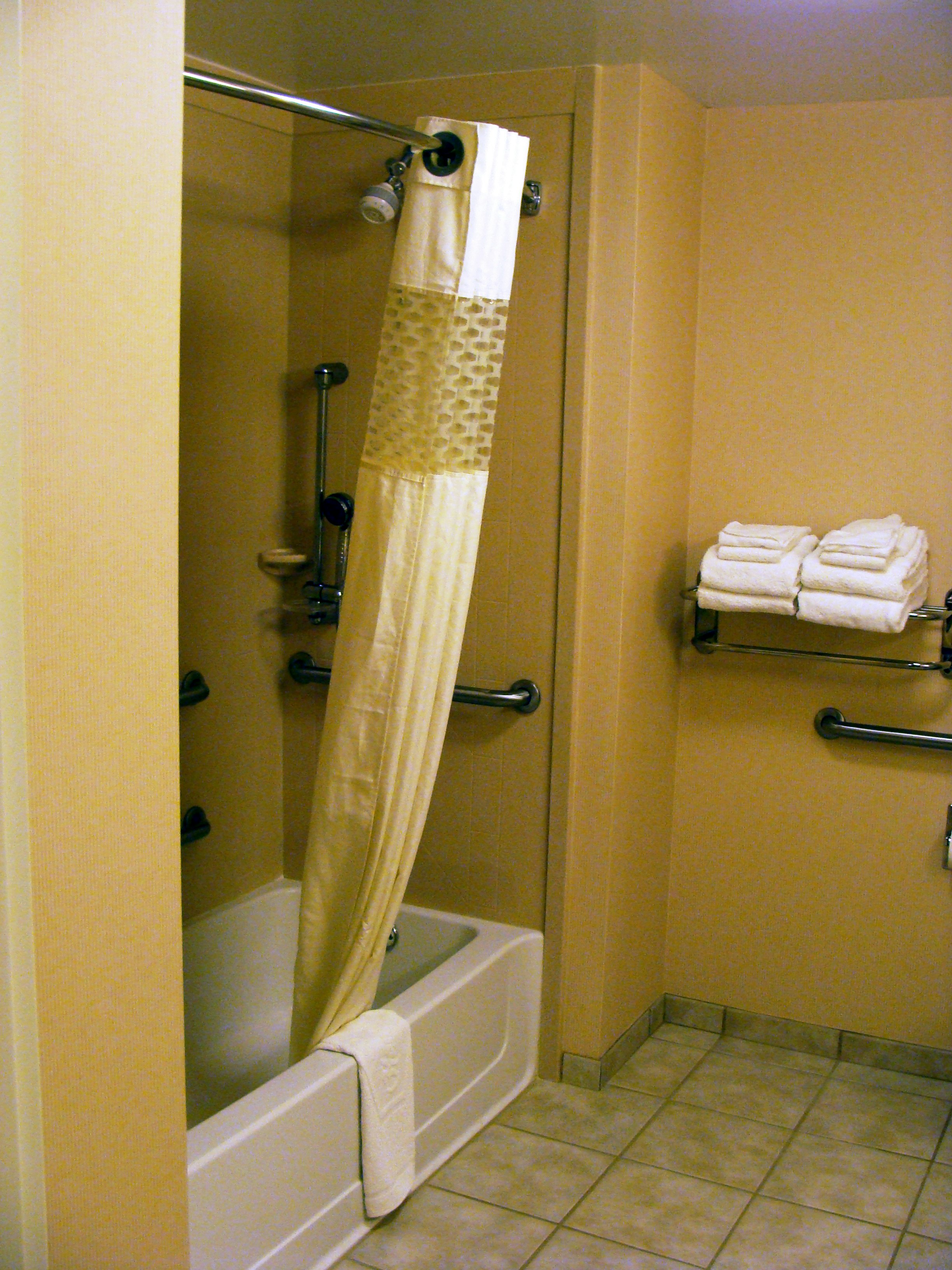Hampton Inn Calera 47/47