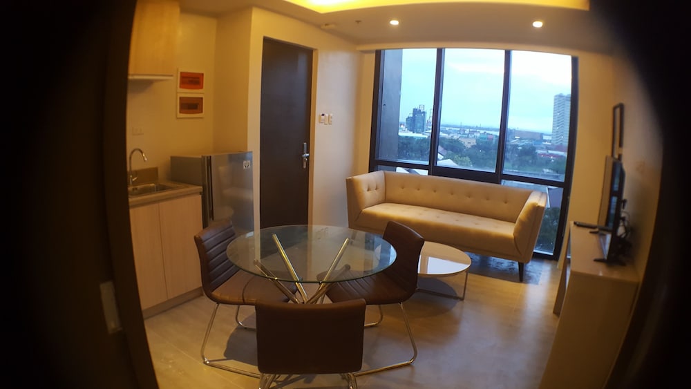 Mabolo Royal Hotel 31/50