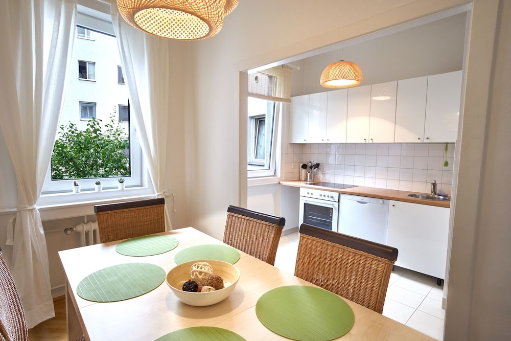 Opera City Center Apartments 41/50