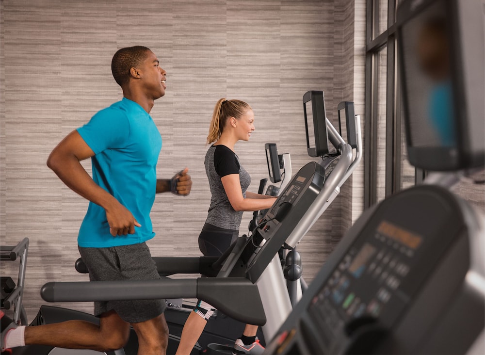 Courtyard By Marriott Atlanta Kennesaw 22/35