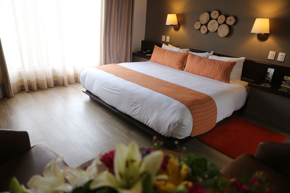 Avandaro Golf And Spa Hotel 10/71