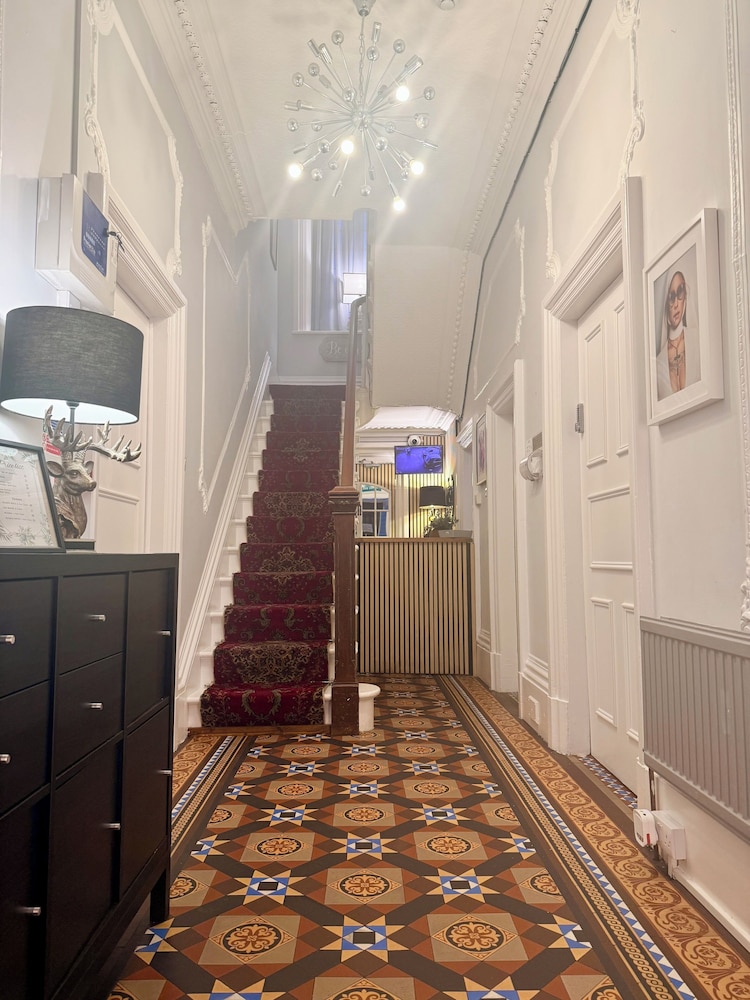 St Andrews House Hotel 6/50