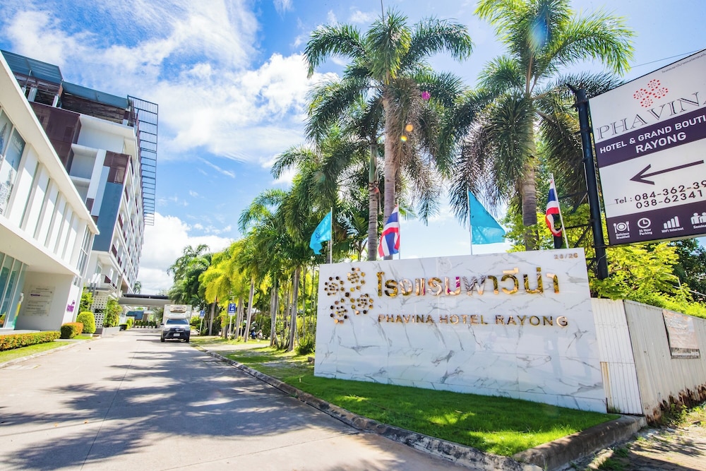 Phavina Hotel & Grand Boutique Rayong 66/72