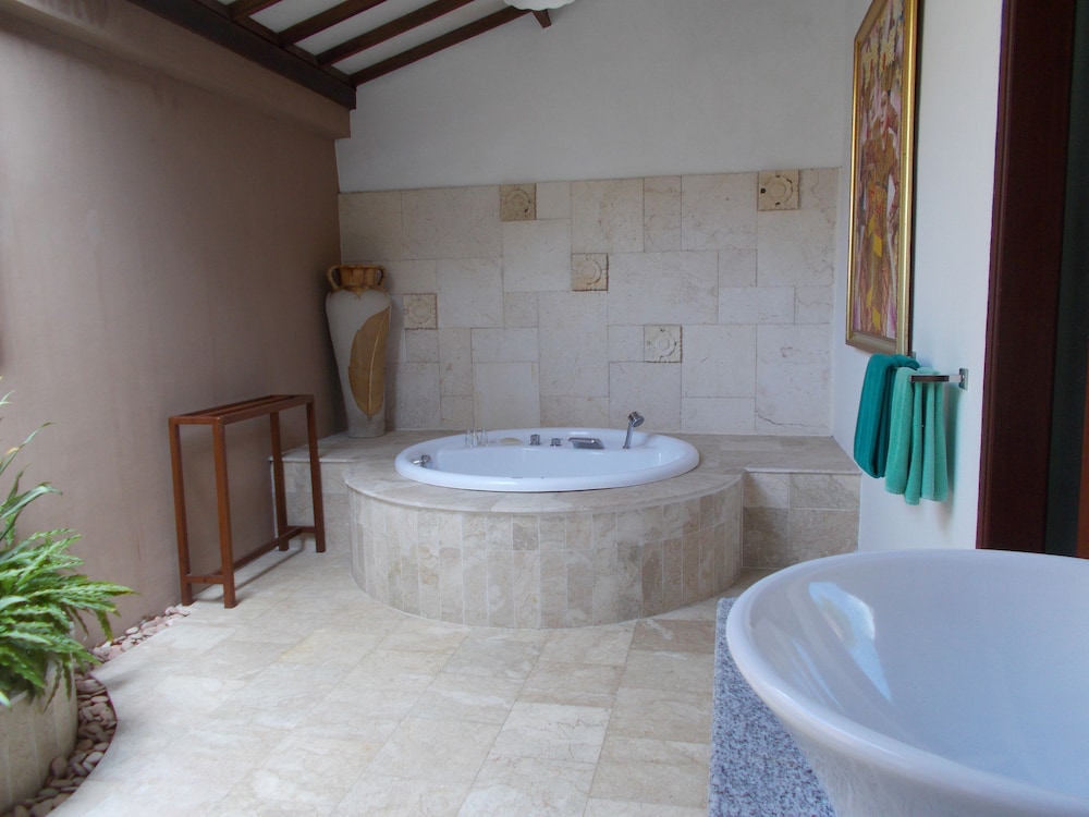 Puri Mas Boutique Resort And Spa 50/50