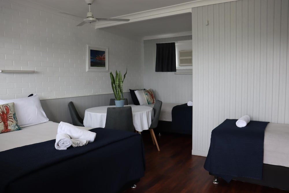 Almare Tourist Motel 33/50