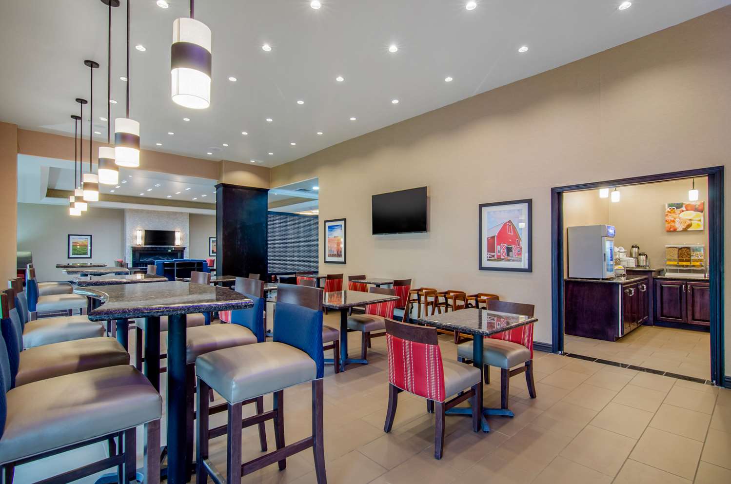 Comfort Inn & Suites Shawnee - Kansas City 19/28