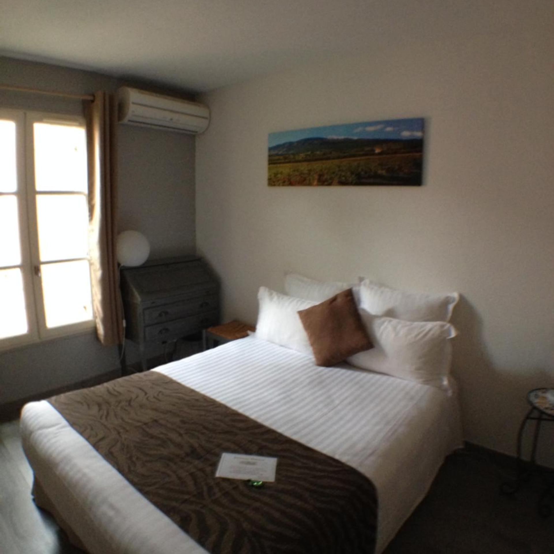 غرفة اقتصادية، Hotel La Ferme 2/5