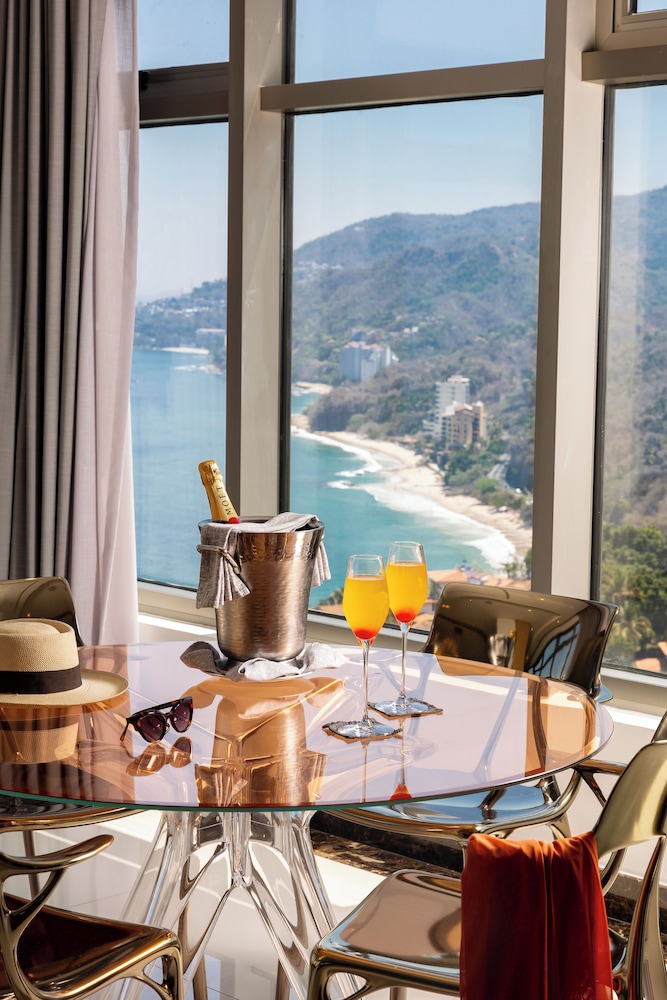 Hotel Mousai Puerto Vallarta Adults Only 59/60