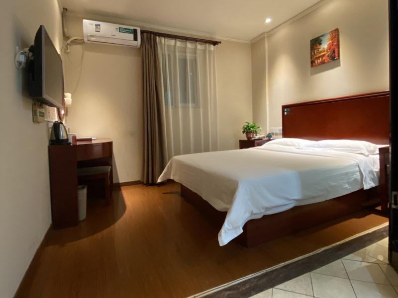 GreenTree Inn Beijing Changping Tiantongyuan East Taipingzhuang Road Express Hotel 5/19