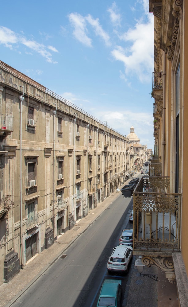 Palazzo Bruca 2/47