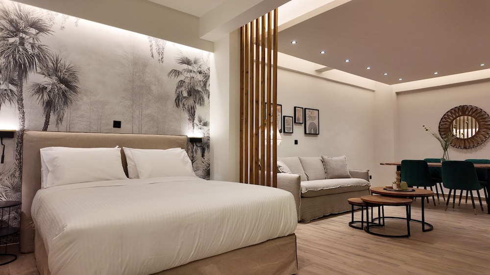 Euphoria Apartments 19/56