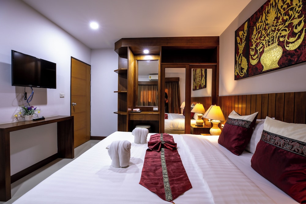 Huen Jao Ban Hotel 35/69