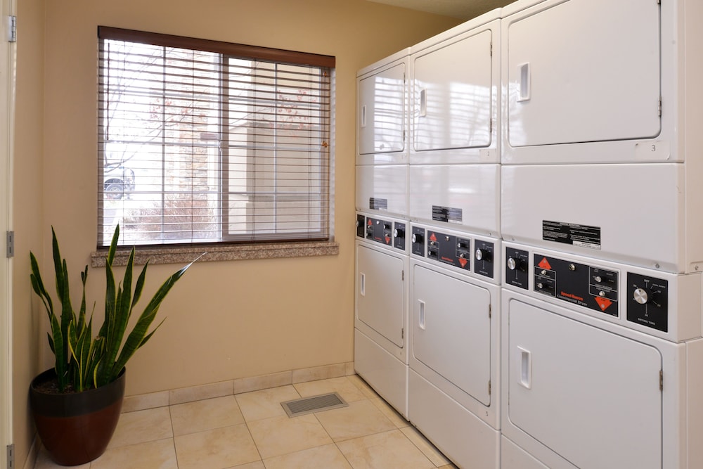 Candlewood Suites Boise-Meridian 8/56