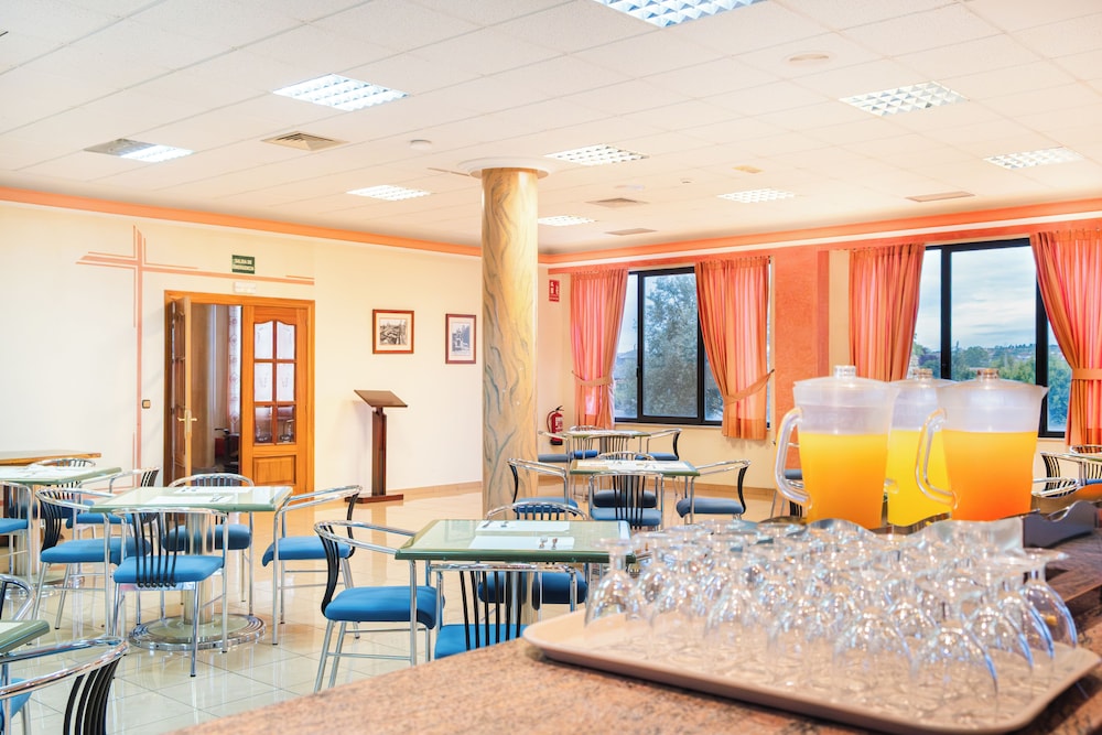 Hotel Checkin Basic Leon Norte 30/46