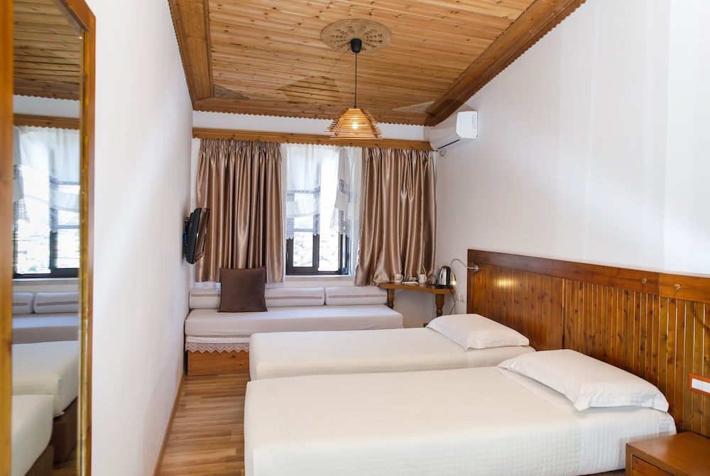 Kodra Hotel Gjirokaster 20/59