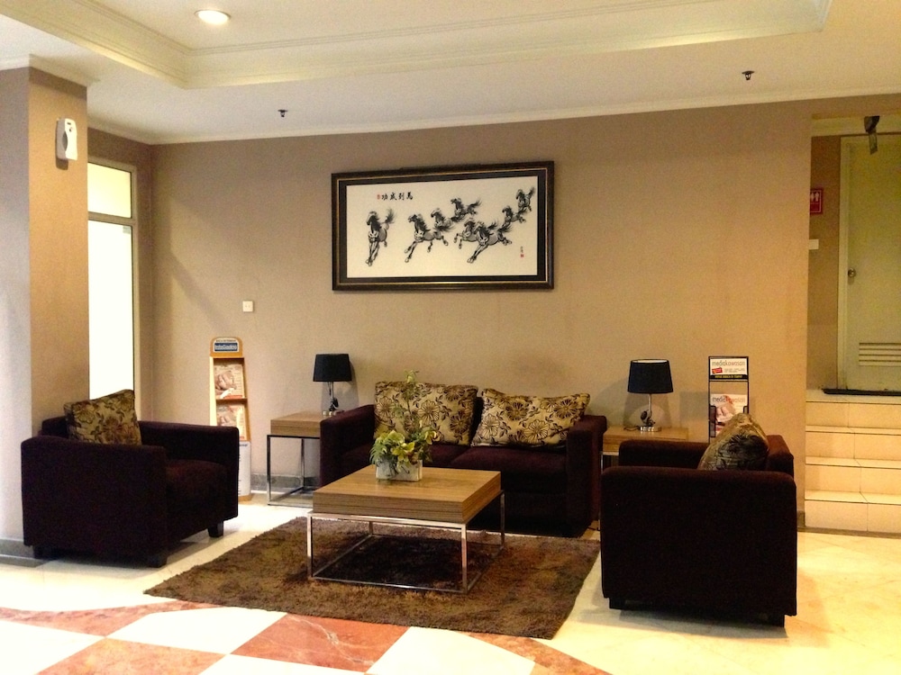 Ravarine Suite Apartment 21/32