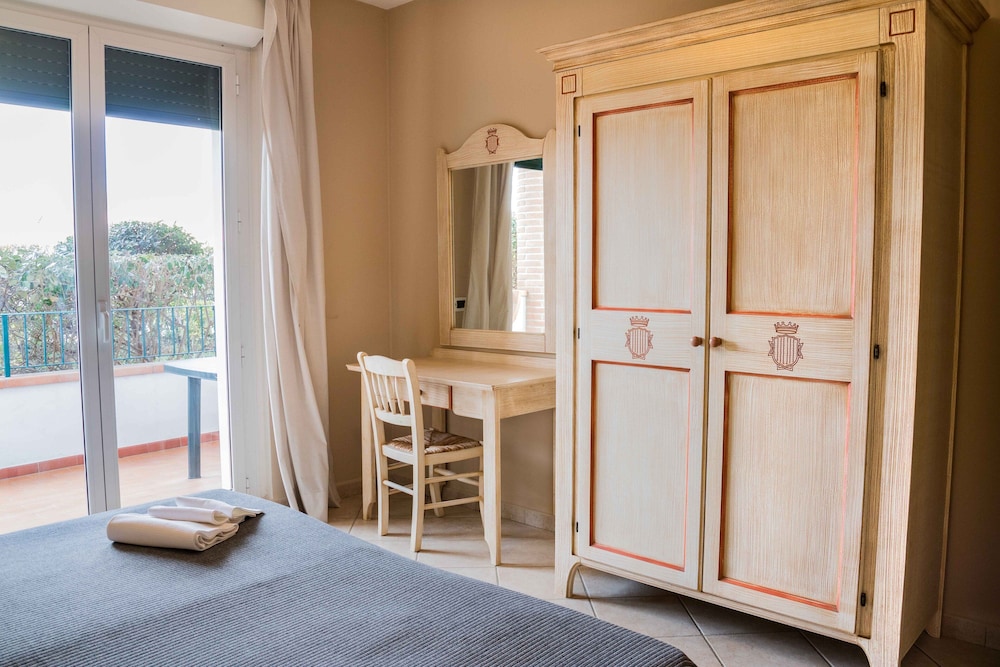Le Residenze Di Santa Costanza 36/58
