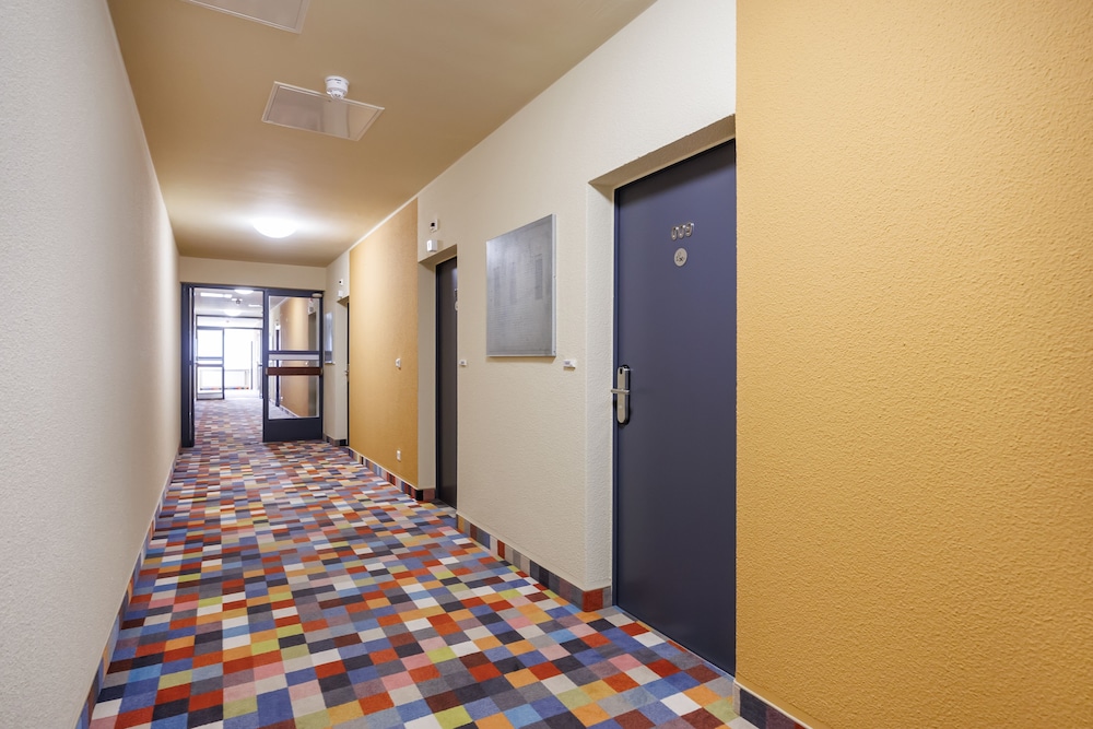 Hotel Lutzow 4/65