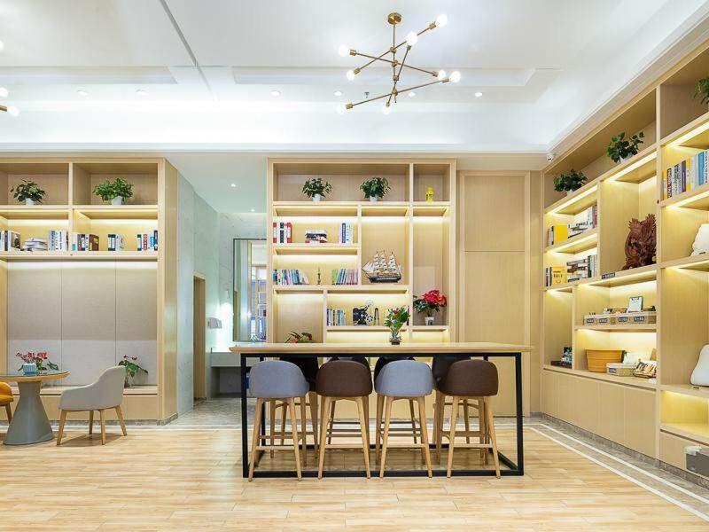 Kyriad Marvelous Hotel (Dongguan Chang'an Light Rail Station) 31/41