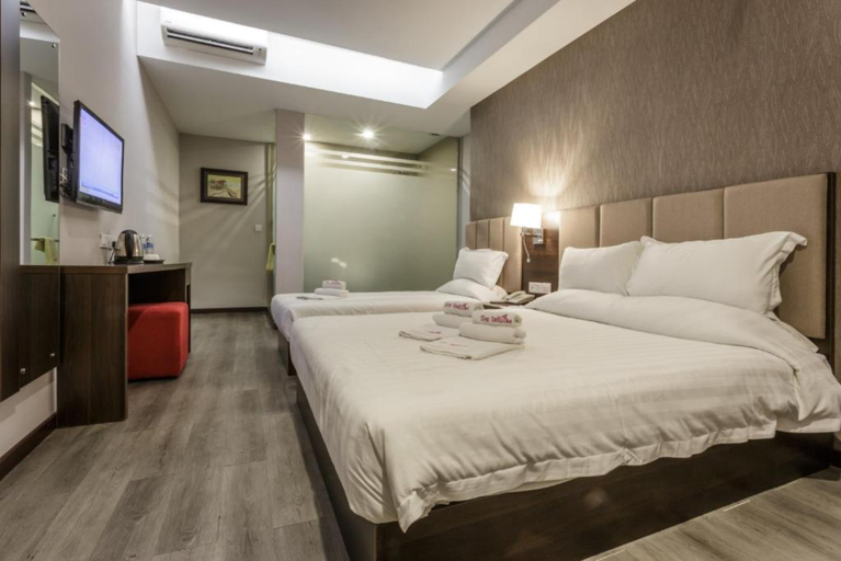 Family Suite, No Window