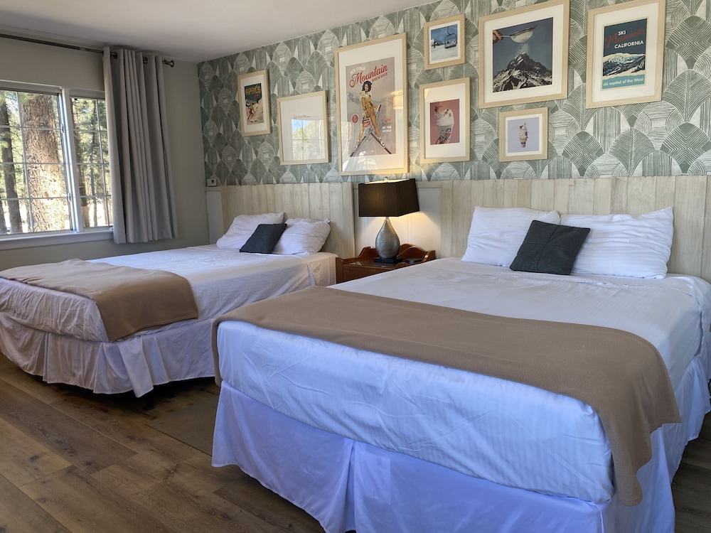 Cinnamon Bear Inn 9/80