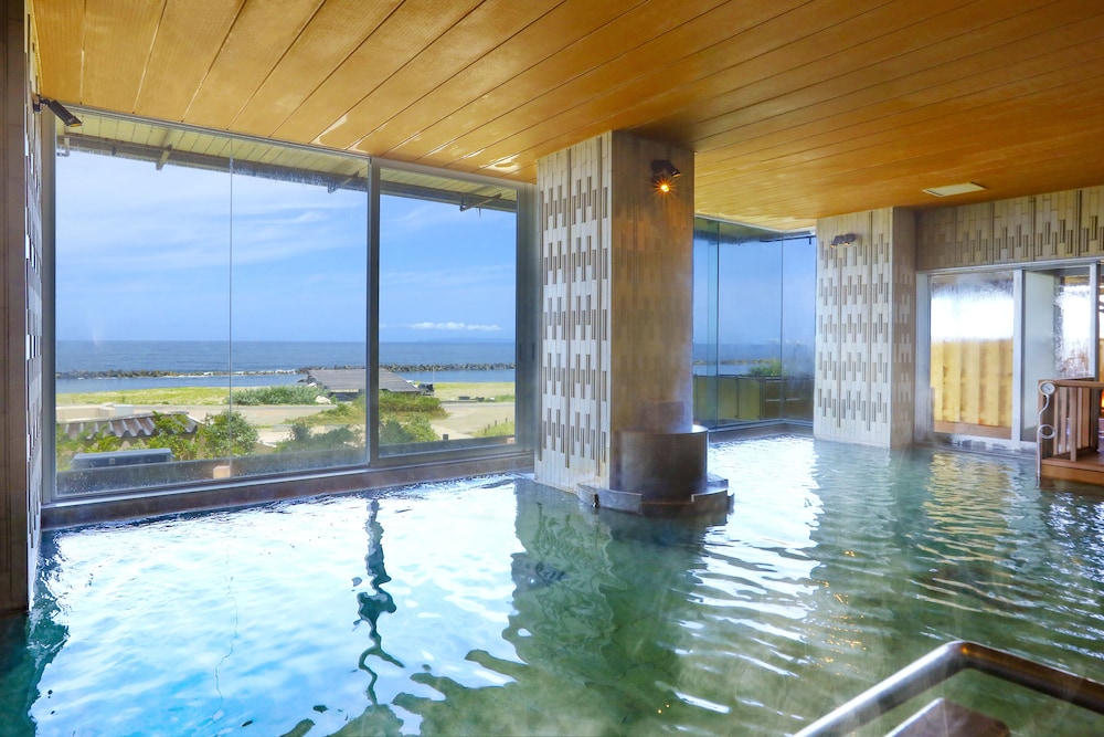 Ooedo Onsen Monogatari Premium Shiomiso 28/50