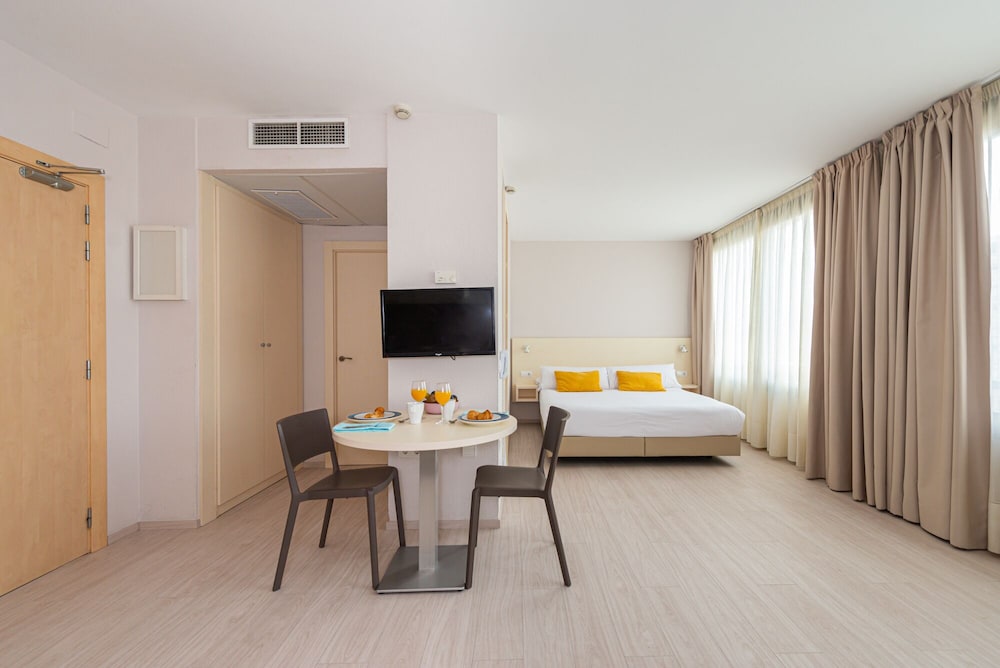 Apartamentos Atenea Park 32/47