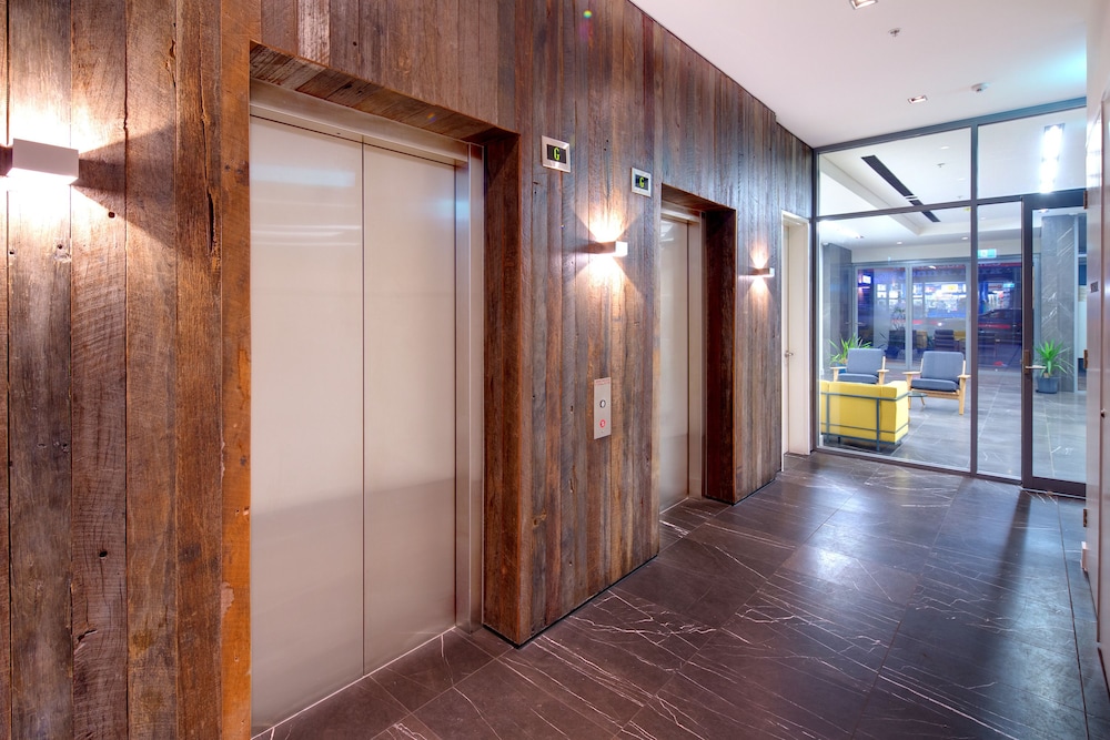 Zara Tower Serviced Apartments 36/78