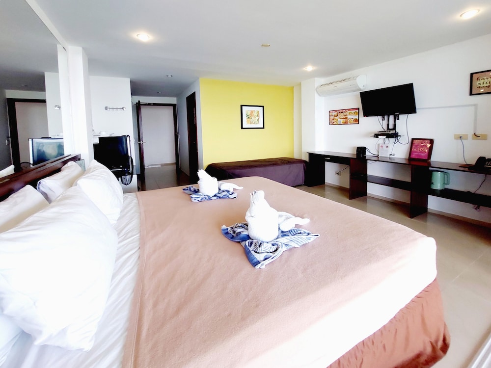DELUXE, KING BED, OCEAN VIEW, TERRACE