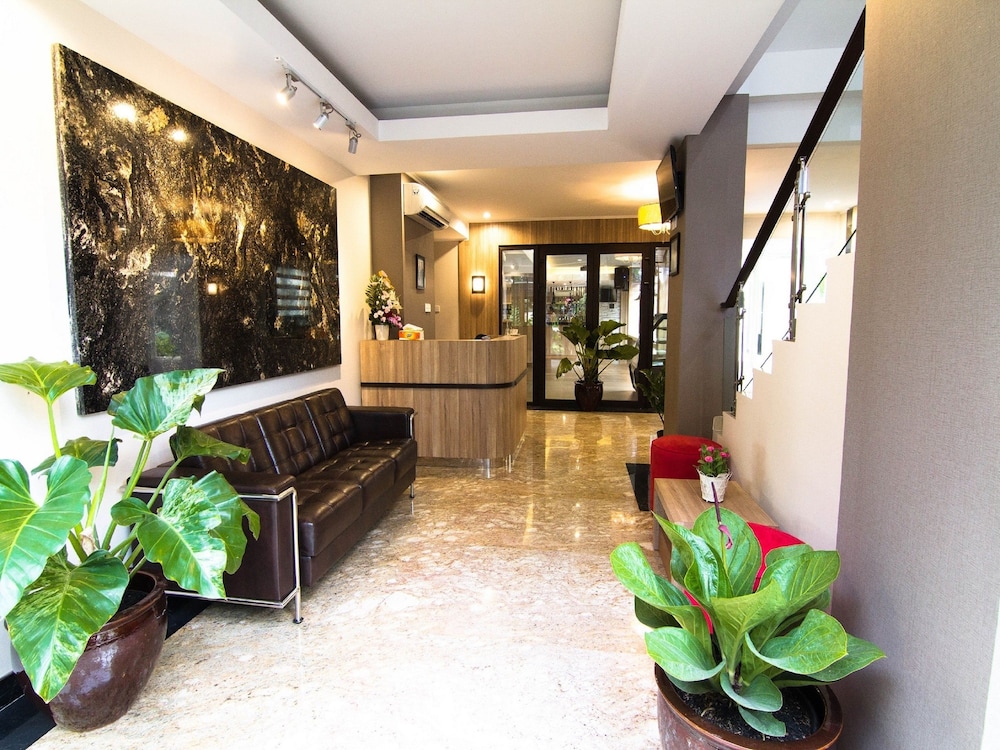 Marrakesh Inn 12/52