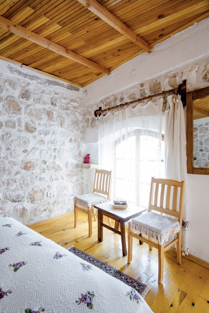 Sakli Konak 18/50