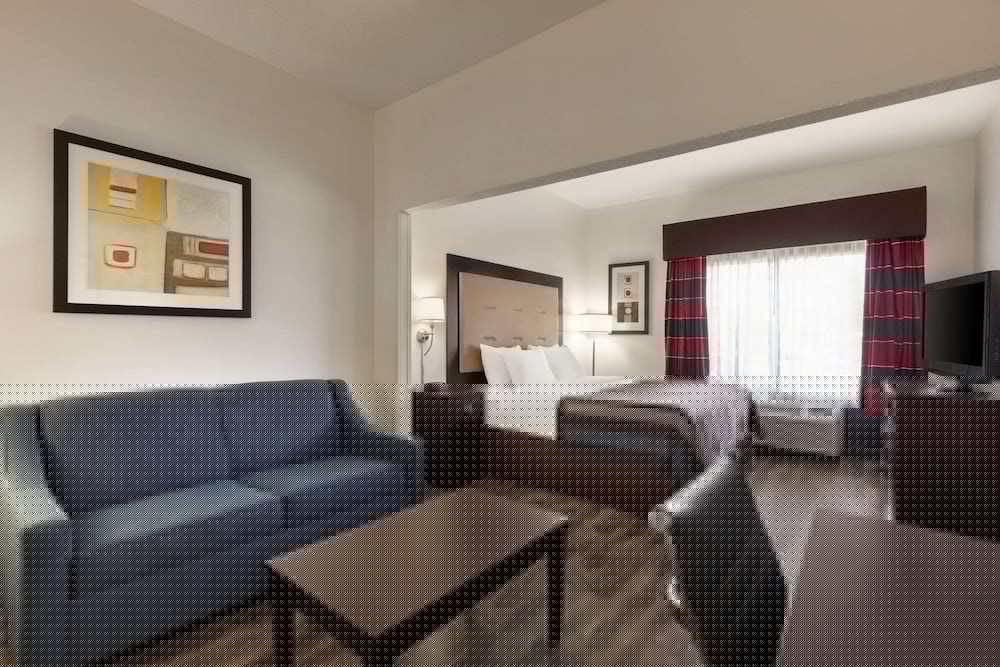 Wingate By Wyndham Montgomery 23/43