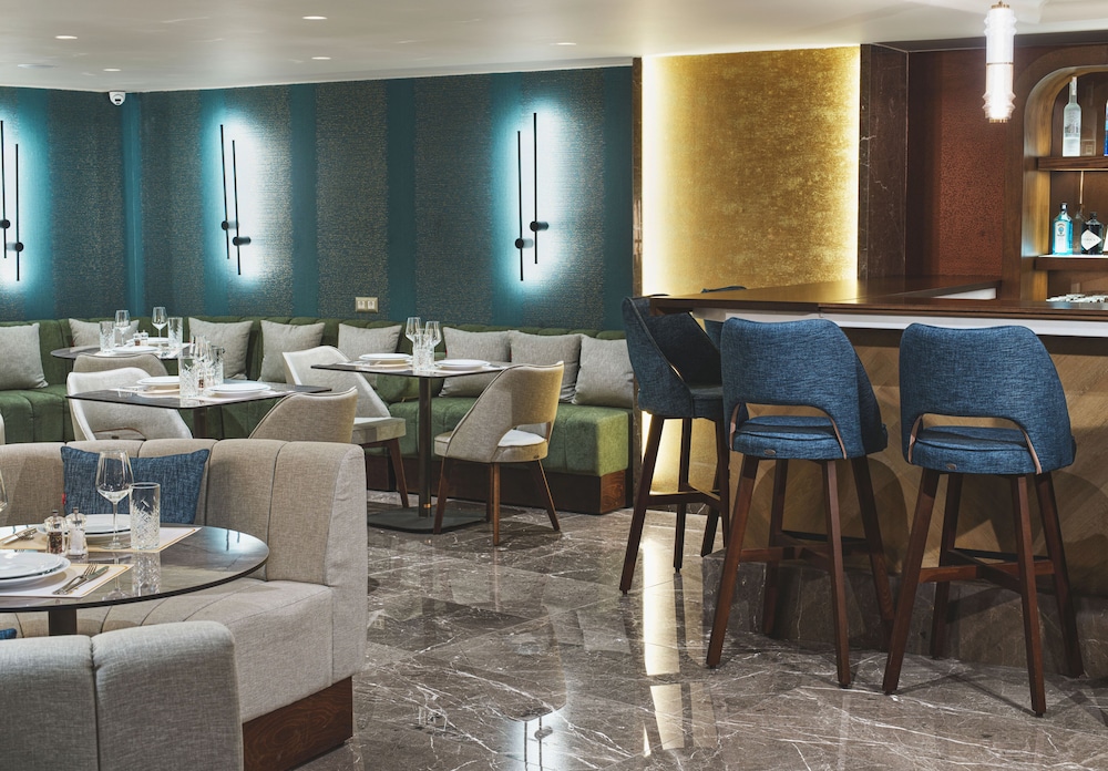 Leonardo Hotel Athens City Center 49/58