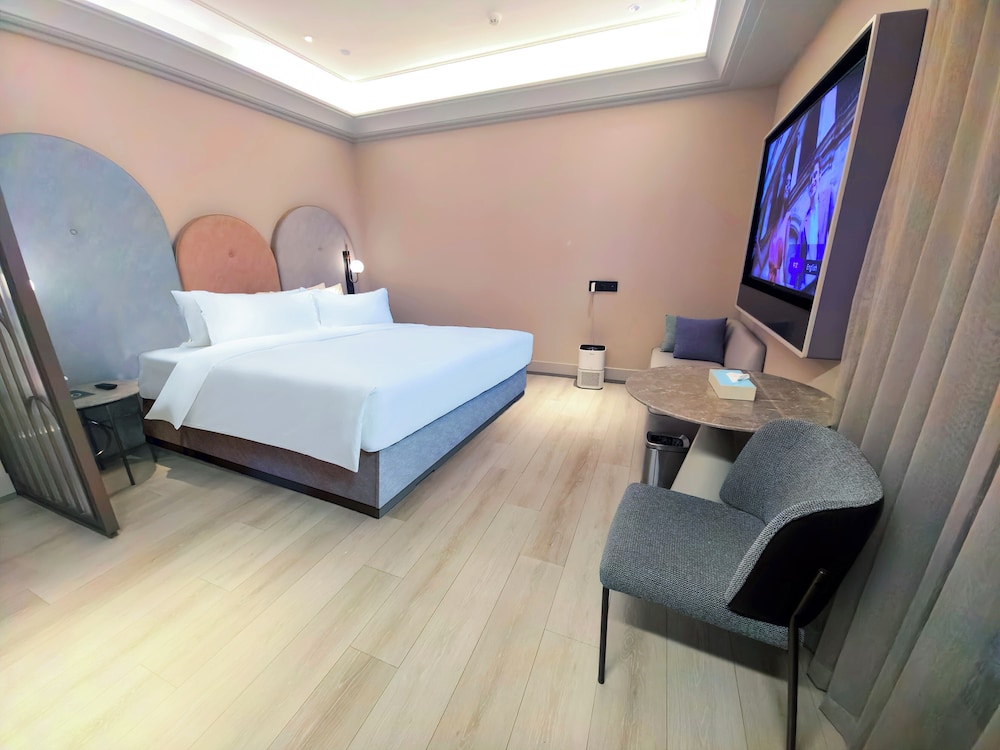 Mercure Ningbo Yinzhou 19/45
