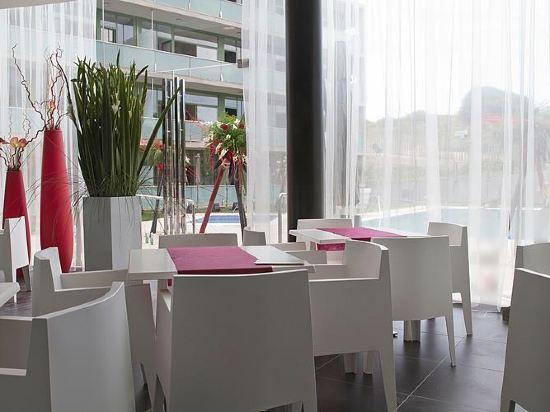 APOLO SUITES RENTALMAR 14/24