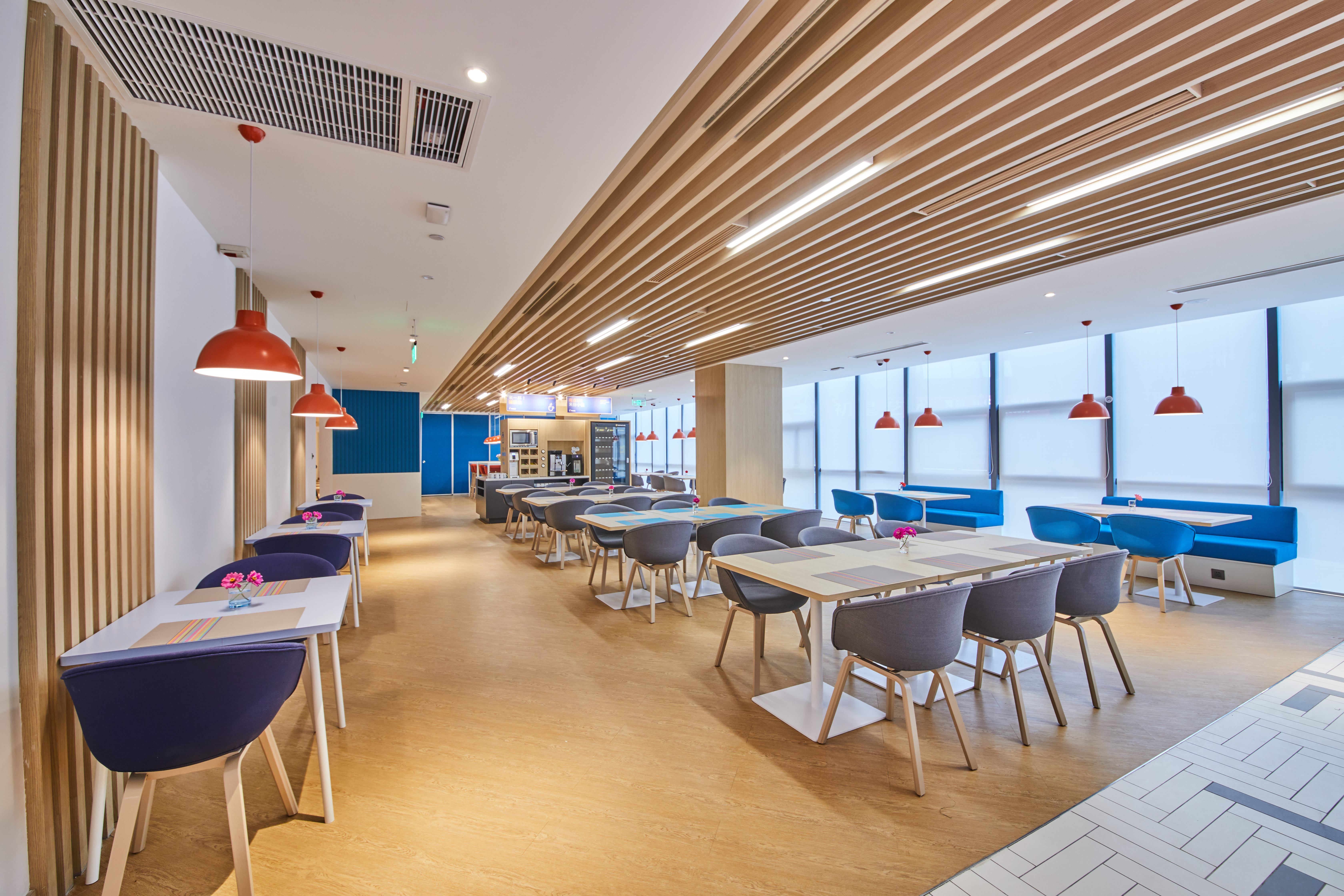 Holiday Inn Express Hangzhou Jiuzhou 22/40